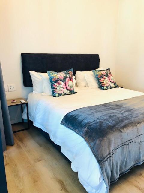 Glow Boutique Suites & Guesthouse Hermanus Kültér fotó